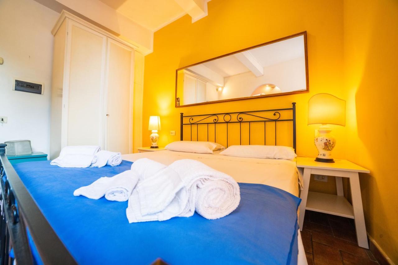 S1 - Serristori Tower Apt - Dolcevita Holiday Firenze Eksteriør bilde
