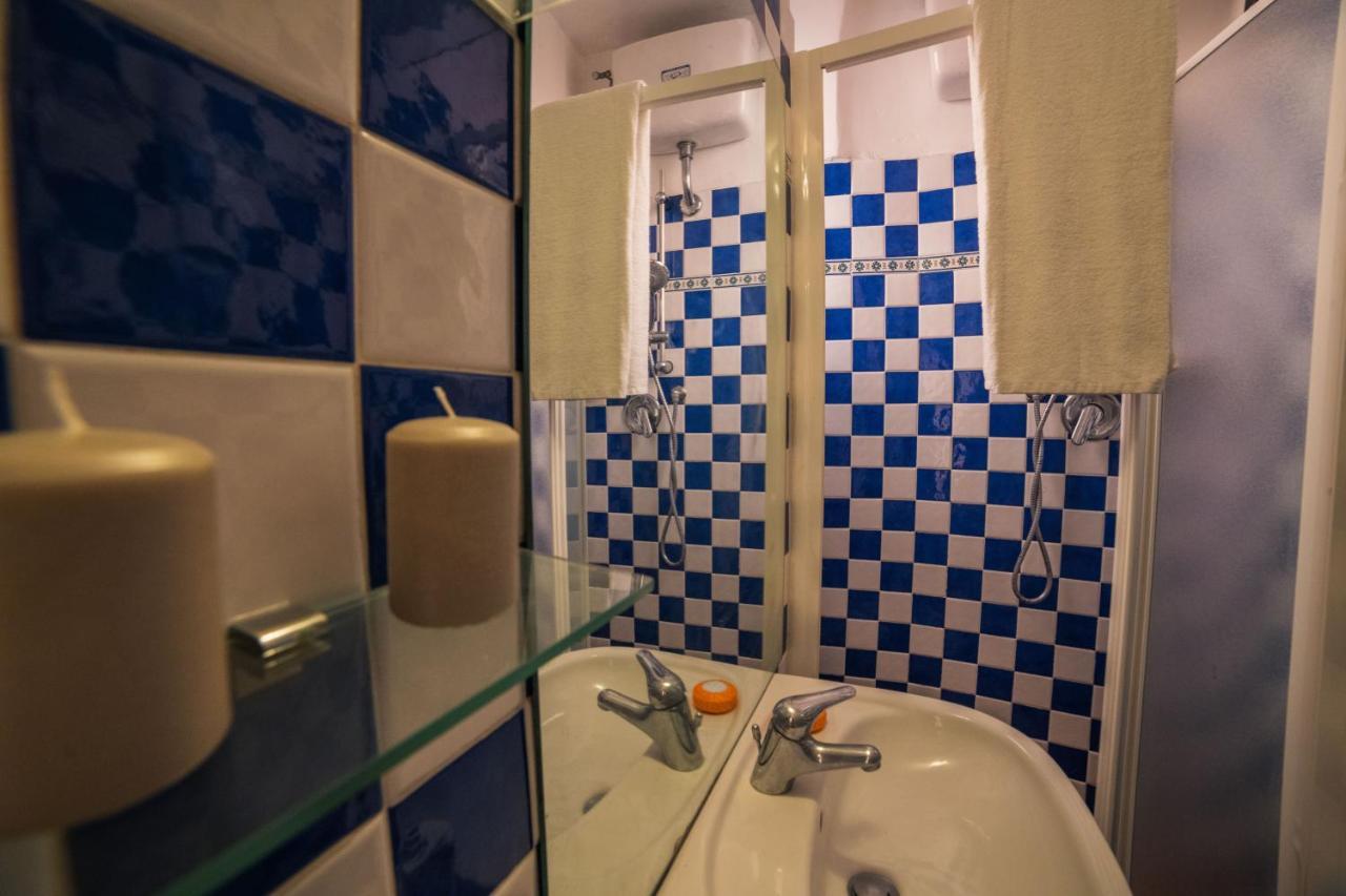 S1 - Serristori Tower Apt - Dolcevita Holiday Firenze Eksteriør bilde