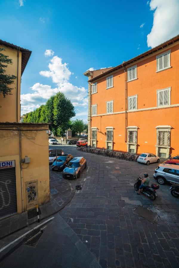 S1 - Serristori Tower Apt - Dolcevita Holiday Firenze Eksteriør bilde