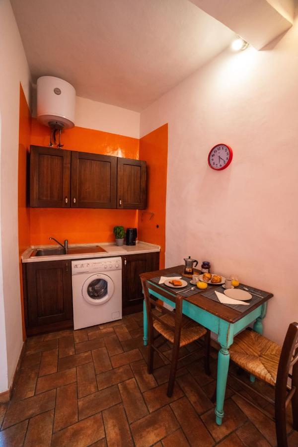 S1 - Serristori Tower Apt - Dolcevita Holiday Firenze Eksteriør bilde